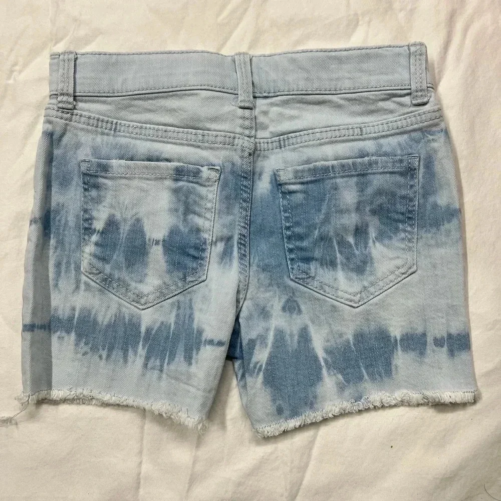 OshKosh‎ B'gosh Denim Shorts Kids 6/6X Blue Tie Dye New Frayed Hem